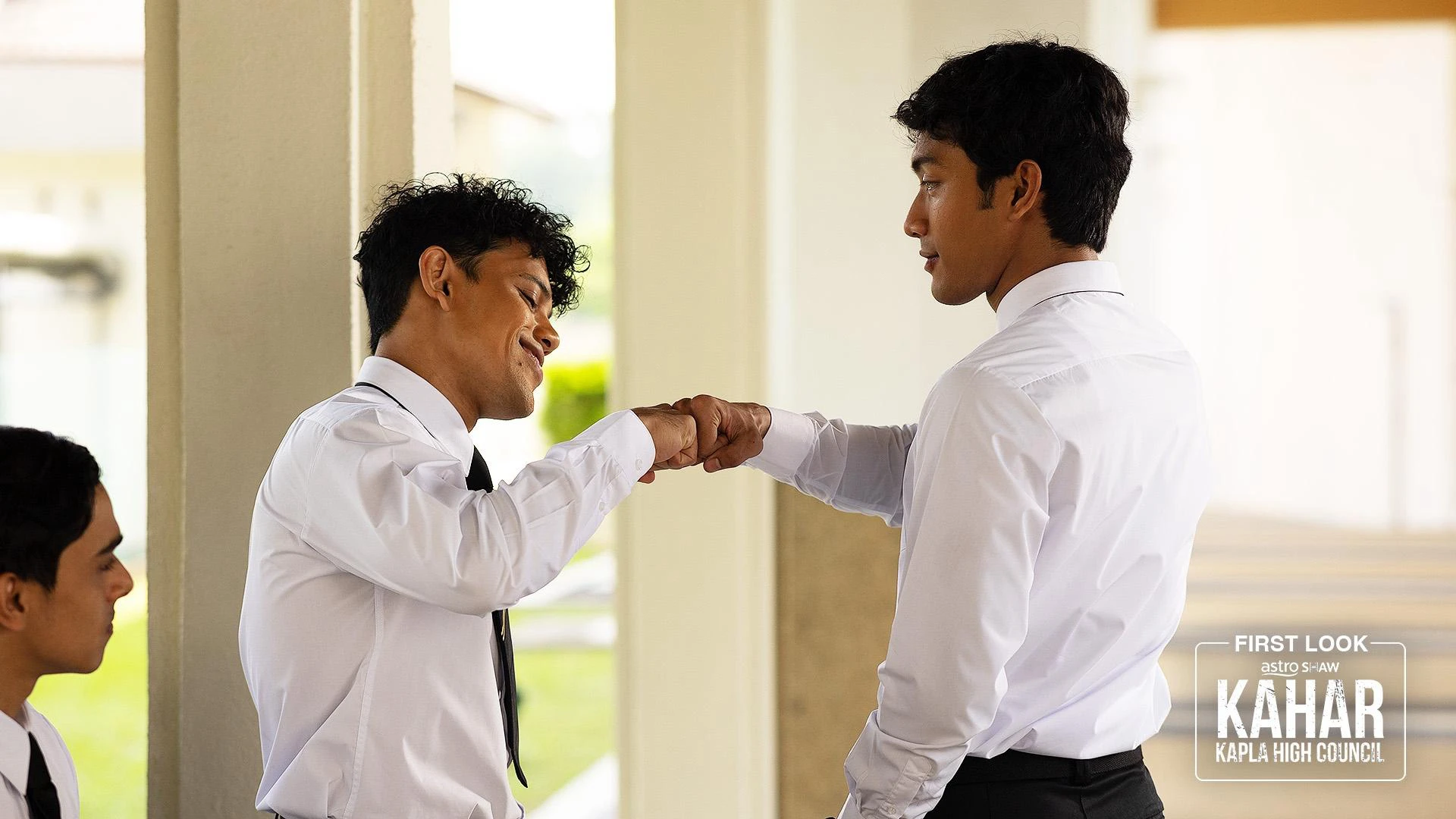 Xem Phim Kahar: Hội đồng trung học Kapla